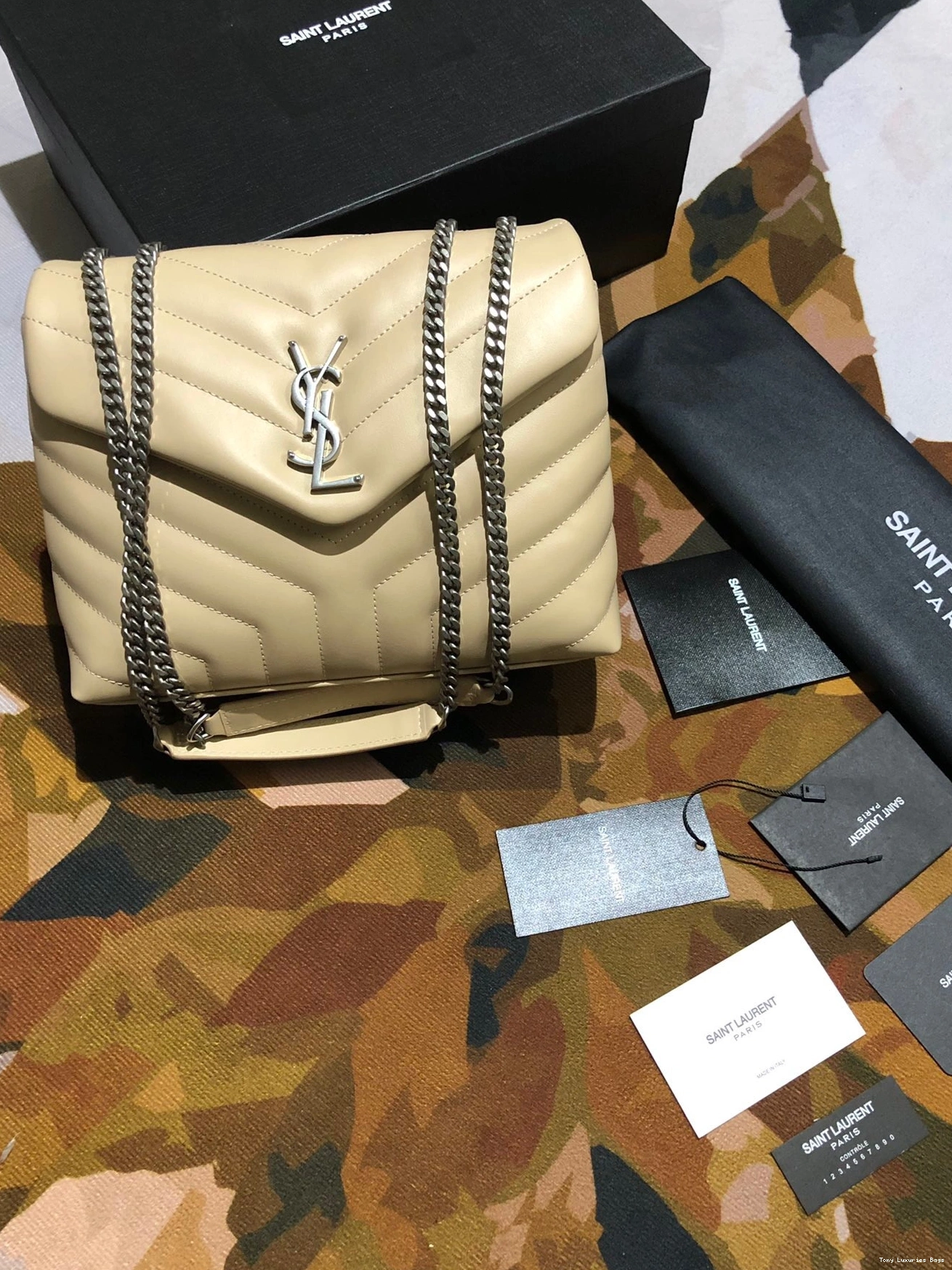 Tony Luxuries SMALL LOULOU YSL 0802